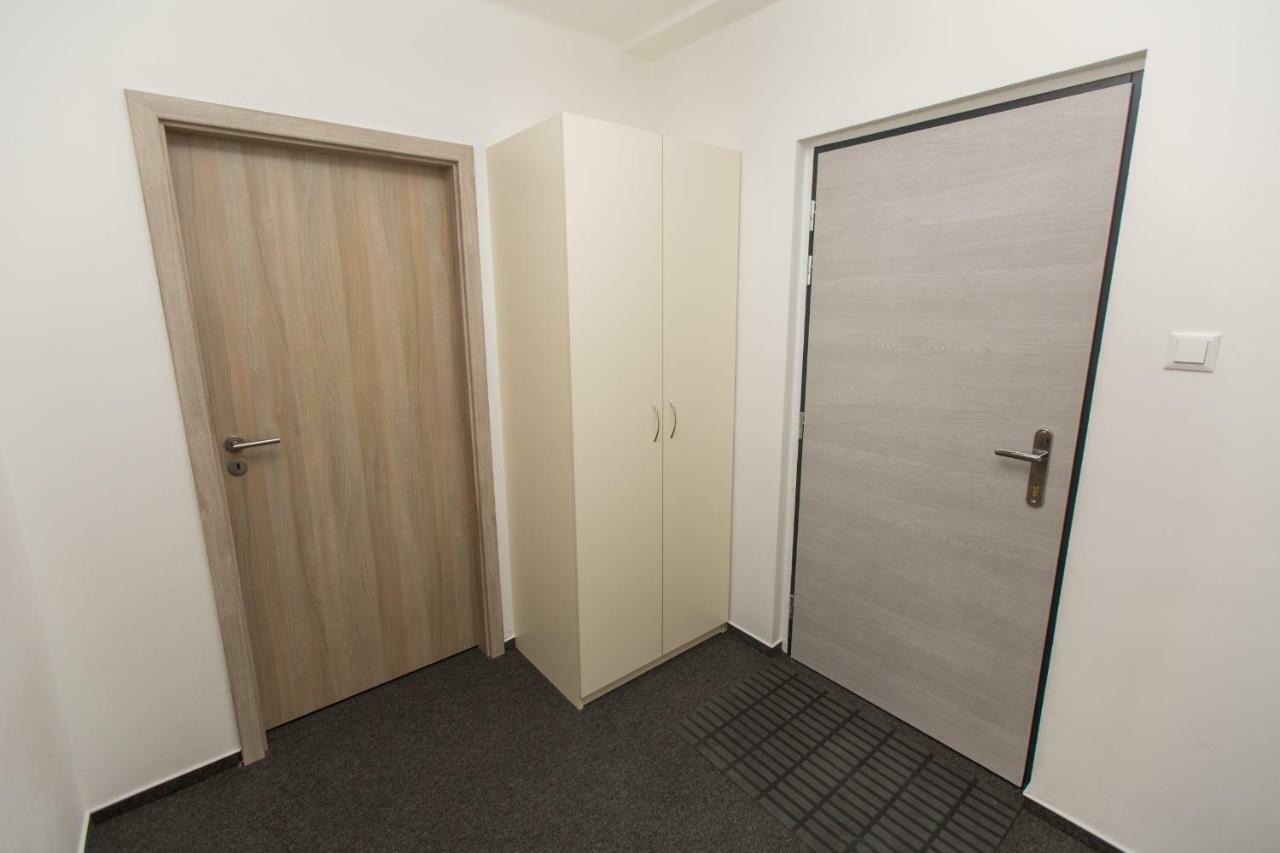 Hotel Blue Apartment Bratislava Eksteriør billede