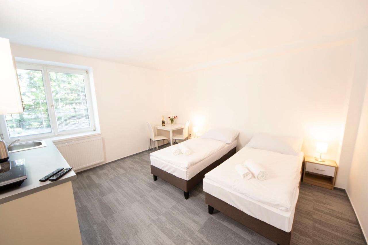 Hotel Blue Apartment Bratislava Eksteriør billede